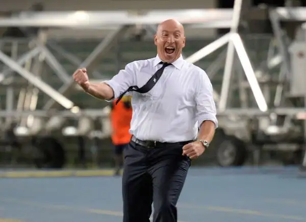 Il Chievo si impone con una splendida doppietta di Birsa nel secondo tempo. La squadra di De Boer in grande difficoltà a costruire gioco, delude il neo acquisto Banega.