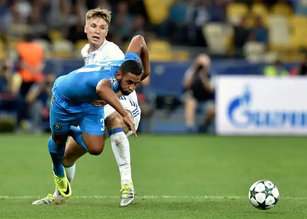 Il Napoli vince al debutto in Champions portandosi in testa al girone B.. Gli azzurri trionfano in rimonta grazie alla doppietta di Milik, di Garmash il vantaggio iniziale degli ucraini.