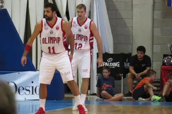 L'Olimpia vince il Trofeo Lombardia imponendosi sulla Vanoli Cremona nell'antipasto della semifinale di Supercoppa che si terrà settimana prossima al Forum.
