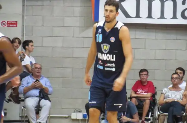 L'Olimpia vince il Trofeo Lombardia imponendosi sulla Vanoli Cremona nell'antipasto della semifinale di Supercoppa che si terrà settimana prossima al Forum.