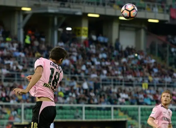 Juve al minimo, basta un autogol. La squadra di Allegri non brilla e soffre a tratti, ma passa a Palermo.