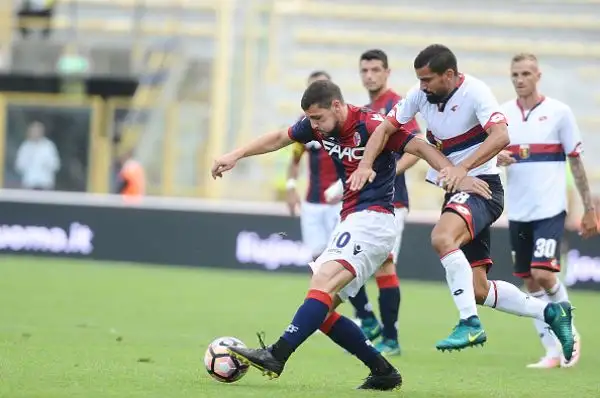 Successo esterno per il Genoa, che favorito dalla sciocca espulsione di Gastaldello (fuori per proteste), espugna il Dall'Ara grazie al gol di Giovanni Simeone, alla seconda rete consecutiva in serie 