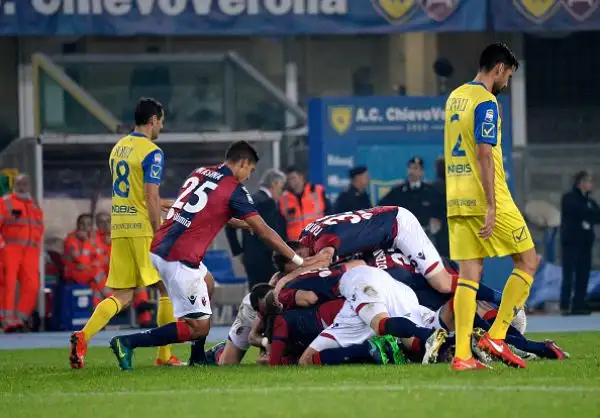 Al Bentegodi il Bologna passa in vantaggio a inizio ripresa con Pulgar ma a venti dalla fine un'autorete di Mbaye regala il pari ai padroni di casa.