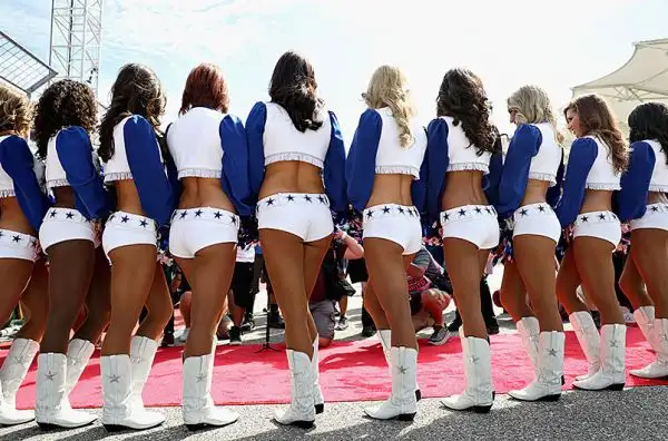 Ad ogni appuntamento della Formula1 negli Stati Uniti non possono mancare le splendide bellezze americane ad allietare i numerosi fan accorsi durante il week end di gare.