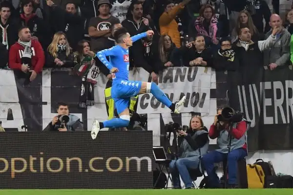 Higuain fa ancora male al Napoli. Il grande ex segna (e non esulta) regalando la vittoria alla Juventus.