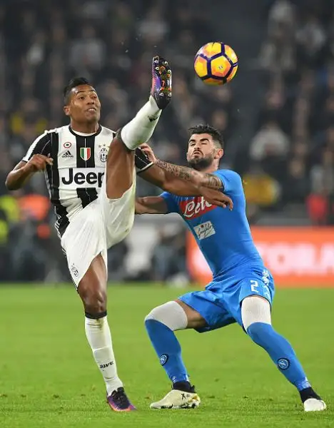 Higuain fa ancora male al Napoli. Il grande ex segna (e non esulta) regalando la vittoria alla Juventus.
