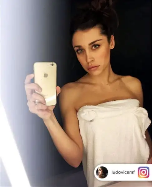 Alcuni scatti tratti da Instagram della bellissima velina di “Striscia la Notizia”.