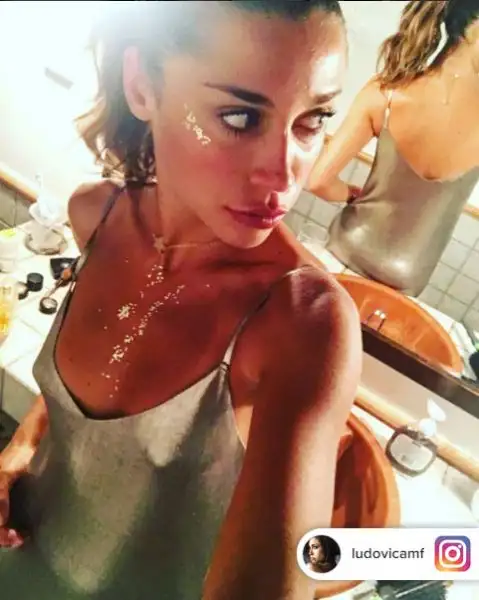 Alcuni scatti tratti da Instagram della bellissima velina di “Striscia la Notizia”.