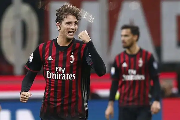 San Siro resta un tabù per la Juventus che dopo la sconfitta con l'Inter perde anche col Milan, vittorioso grazie ad un gol di Locatelli ma anche ad una rete annullata ingiustamente a Pjanic.