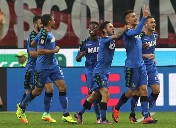 I rossoneri, sotto per 3-1, ribaltano il risultato segnando tre gol in pochi minuti. Neroverdi furiosi con l'arbitro per un rigore non concesso nel primo tempo e per il penalty assegnato a Niang. 