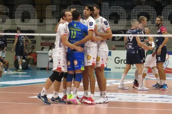 Juantorena e compagni aprono la stagione imponendosi in casa della Gi Group.