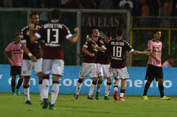Pista, arriva il Torino. L’ultima partita dell’ottava giornata di Serie A è un autentico show dei granata, che travolgono il Palermo al “Barbera” irrompendo in zona Europa League.
