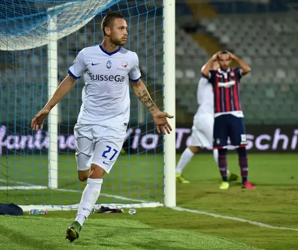 Prezioso successo esterno dell'Atalanta che passa all'Adriatico grazie ad una rete di Caldara nella ripresa.