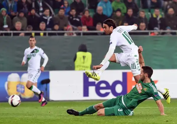 Il Rapid comincia meglio e passa subito al 7’ con Schaub, nella ripresa Schrammel però infila maldestramente la propria porta di testa su cross di Peluso. Sassuolo secondo nel girone.