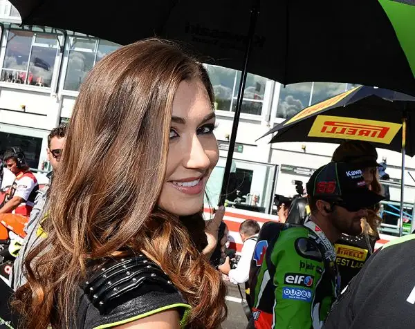 Grande spettacolo in Francia in occasione della tappa del mondiale Superbike, e non solo in pista!