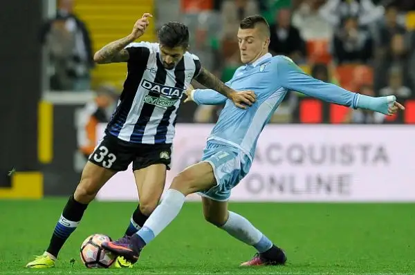 La squadra di Simone Inzaghi trascinata dal proprio tridente passa sul campo dell'Udinese con due gol Keita Balde e il sigillo di Immobile.