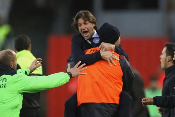 Al Sant'Elia la squadra di Rastelli piega l'Udinese con un rigore di Farias e un bel gol di Sau, di Fofana il gol de momentaneo pareggio friulano.