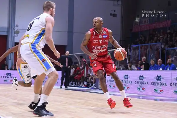 L'Olimpia soffre ma vince ancora in trasferta e si conferma capolista.