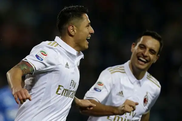 Il Milan travolge l'Empoli nello spettacolare anticipo di serie A giocato al Castellani. I rossoneri trionfano grazie alla prima doppietta di Lapadula in A, a un autogol e al gol di Suso.