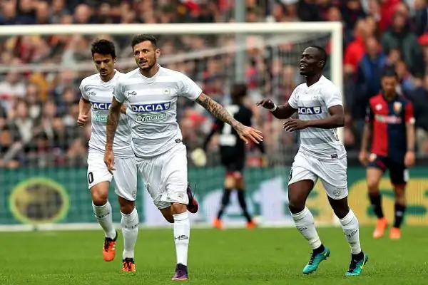 A Marassi partita molto combattuta tra Genoa e Udinese, alla rete del vantaggio ospite di Thereau risponde Ocampos per i padroni di casa.