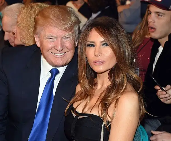 La splendida nuova first lady americana è nata nel 1970 a Sevnica, una cittadina della Slovenia ed è la terza moglie del neo presidente degli stati uniti Donald Trump.