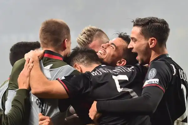 Perisic riagguanta il Milan al 92': 2-2. Il derby di Milan finisce con un pareggio spettacolare.