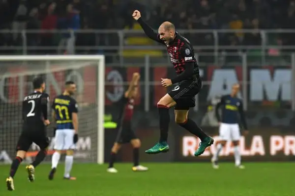 Perisic riagguanta il Milan al 92': 2-2. Il derby di Milan finisce con un pareggio spettacolare.