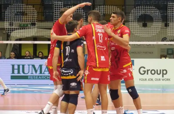 I brianzoli si impongono in rimonta al tie-break.
