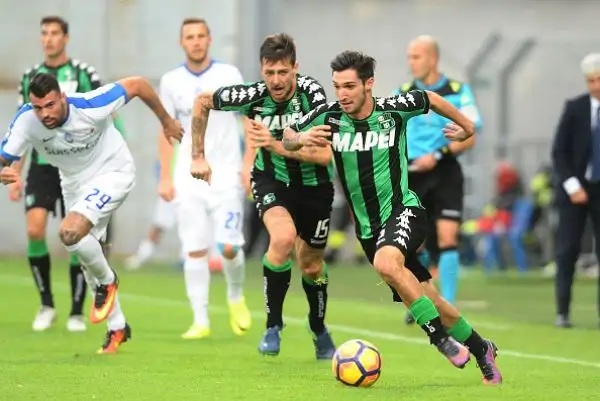 Scioccante sconfitta del Sassuolo, piegato in casa per 3-0 dall'Atalanta sempre più lanciata grazie ai gol di Gomez, Caldara e Conti: ora i neroverdi sono quintultimi.