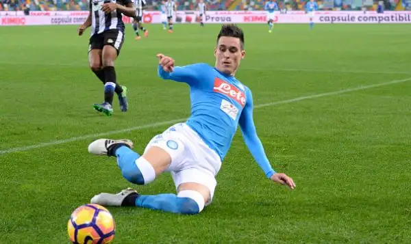 Insigne si sblocca, Napoli corsaro. La squadra di Sarri torna alla vittoria a Udine e balza al quarto posto.