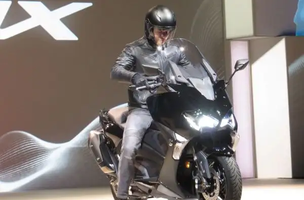 C'era anche il Dottore a Milano all'evento "To the Max" in cui è stata presentata la linea di moto Yamaha.