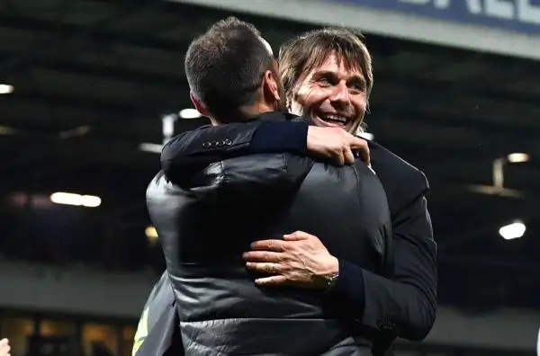 Il tecnico leccese conquista la Premier League alla guida del Chelsea. La vittoria contro il WBA ha matematicamente laureato i Blues campioni d'Inghilterra.
