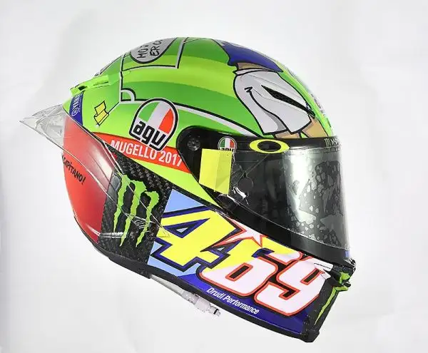 I caschi speciali scelti da Valentino Rossi e Andrea Iannone per il Gp d'Italia.