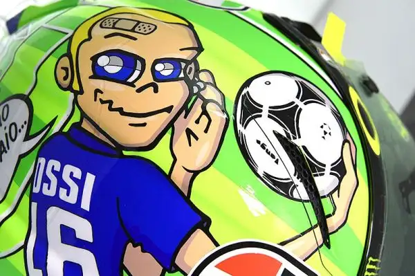I caschi speciali scelti da Valentino Rossi e Andrea Iannone per il Gp d'Italia.