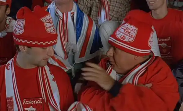 Fantozzi non dimentica di essere un tifoso. Ma a volte si confonde.