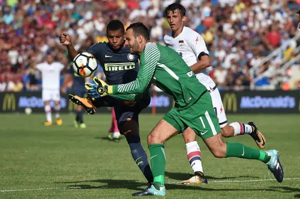 L'inter passa in Calabria nel finale con Skriniar che trova l'1-0 all'83' con un tiro di punta sugli sviluppi di un calcio di punizione, allo scadere Perisic chiude la partita.