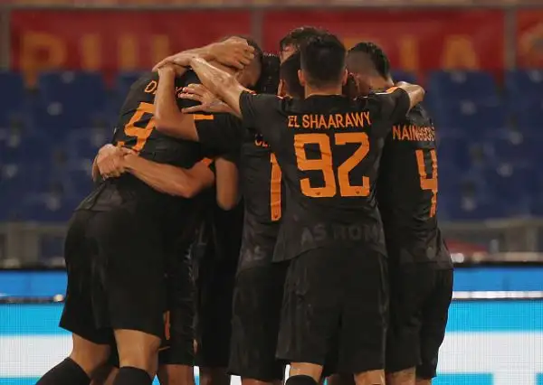 Tutto facile per i padroni di casa, che dominano il primo tempo all'Olimpico con le reti di Naiggoolan e Dzeko. Nella ripresa ancora in gol il Bosniaco per il gol del definitivo 3-0.