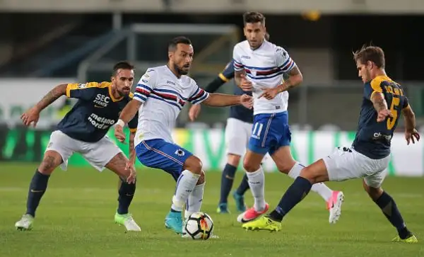 Partita senza gol a Verona ma non senza emozioni con Caracciolo che nel finale sulla linea salva i gialloblu dopo un palo clamoroso con Nicolas battuto.