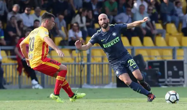 Il Benevento lotta, ma vince l'Inter grazie alla doppietta di Brozovic.