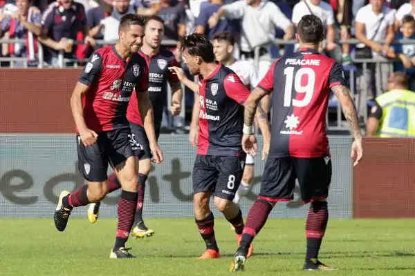 Il grifone scappa con Galabinov e Taarabt, Pavoletti la riapre a inizio secondo tempo. Ancora RIgoni per i liguri e infine un rigore di Joao Pedro per il 2-3 finale.