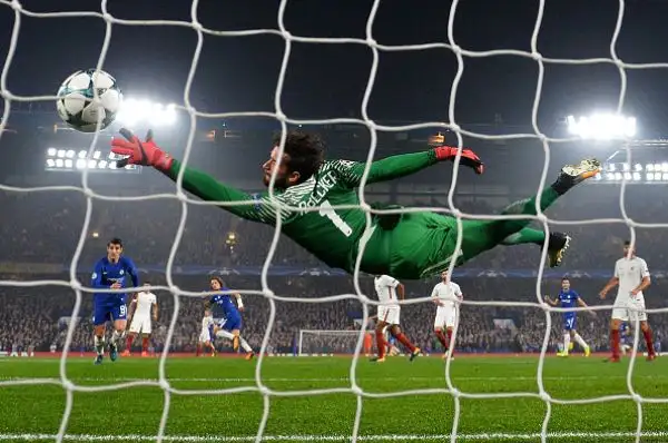 Pareggio spettacolare per 3-3 allo Stamford Bridge tra il Chelsea e la Roma