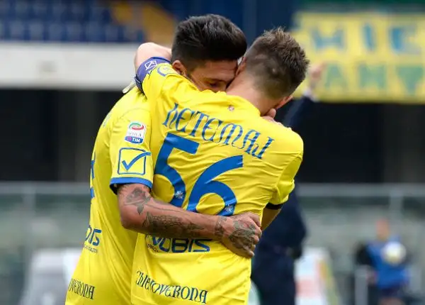 Grande rimonta del Chievo con un super Castro dopo la rete di Simeone.