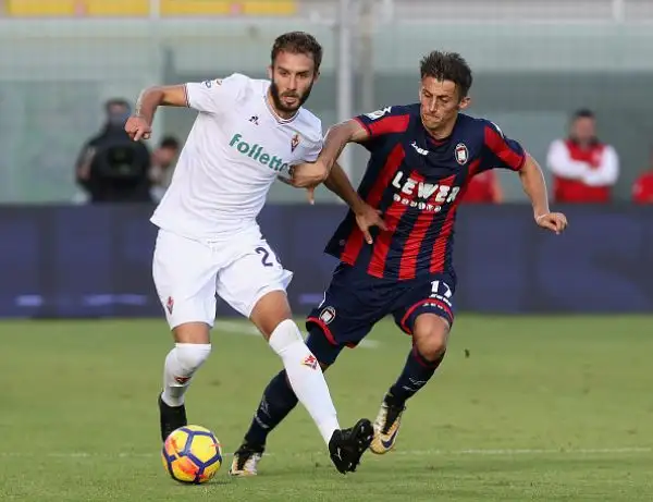 La Fiorentina si arrende al terribile uno-due nell'arco di 2 minuti firmato Trotta-Budimir, a nulla vale il terzo gol consecutovo di Marco Benassi.
