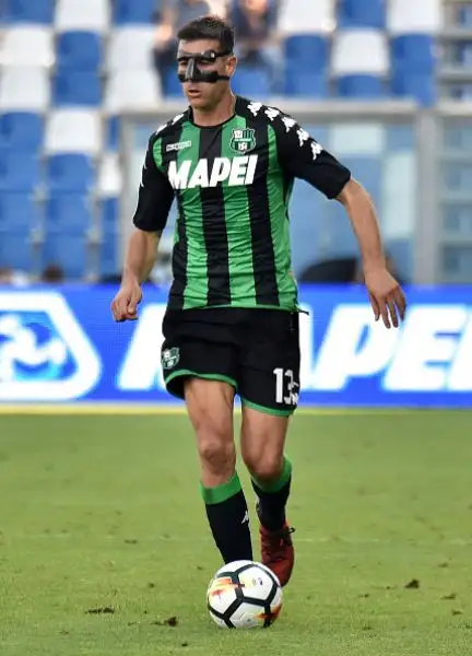 Sassuolo che sale in classifica a 5 punti, Chievo che con il punto guadagnato oggi sale a 12 punti. Leggermente meglio i neroverdi ma sostanzialmente giusto il risultato finale