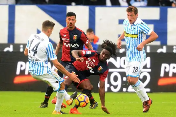 Un gol di Antenucci nella ripresa basta ai padroni di casa per assicurarsi l'intera posta in palio. Il Genoa cerca generosamente il pari ma la difesa spallina resiste.