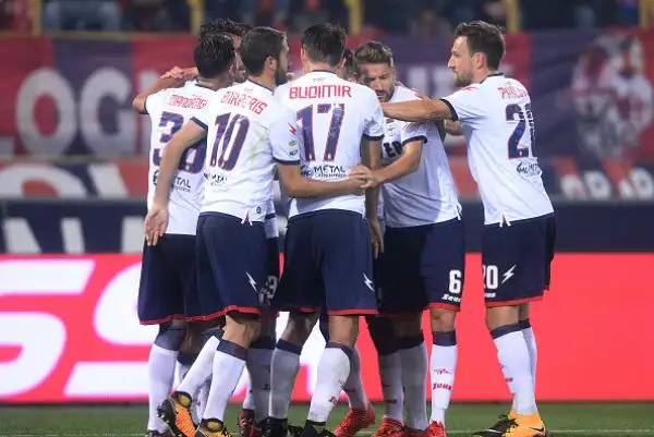 A sbloccare il risultato è Verdi con una perfetta punizione ma Budimir pareggia subito i conti, con un comodo tap in. Prima dell'intervallo però Verdi concede il bis, stavolta di destro.