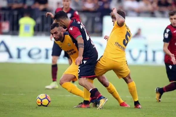 Vittoria preziosa dei sardi in rimonta nello scontro salvezza con l'Hellas.