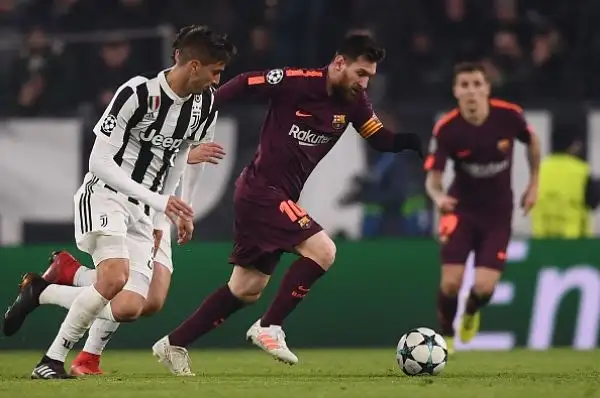 Scesa in campo con la possibilità di agganciare il primo posto, la squadra di Allegri si è accontentata di un pareggio senza reti contro un Barcellona privo di Messi.
