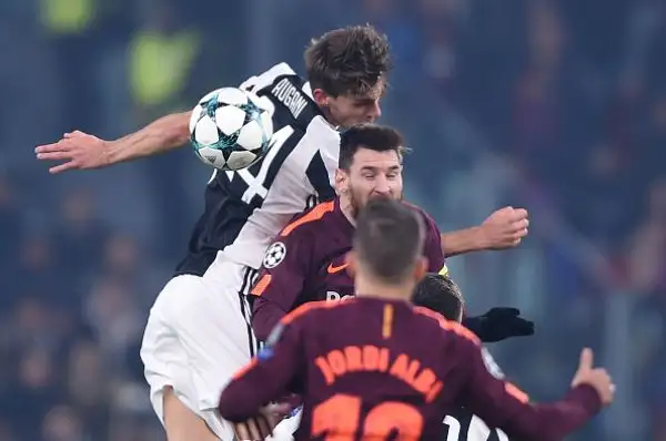Scesa in campo con la possibilità di agganciare il primo posto, la squadra di Allegri si è accontentata di un pareggio senza reti contro un Barcellona privo di Messi.