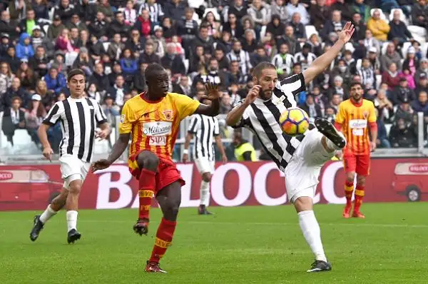 I bianconeri ribaltano gli Stregoni in una partita più difficile del previsto
